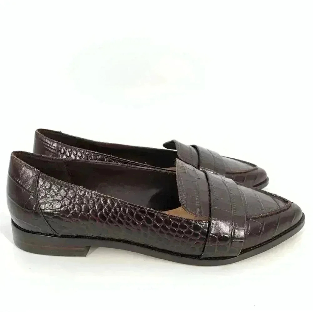 New Gibson Latimer flats 7 oxblood leather tortoise embrossed academia loafers